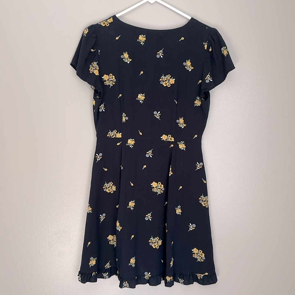 Loft Button Front Summer Floral Dress - Picture 4 of 5